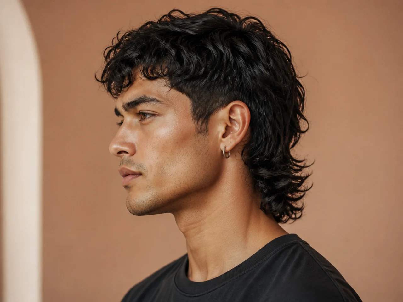 Textured comma mullet with chunky point-cut layers throughout and a matte finish top
