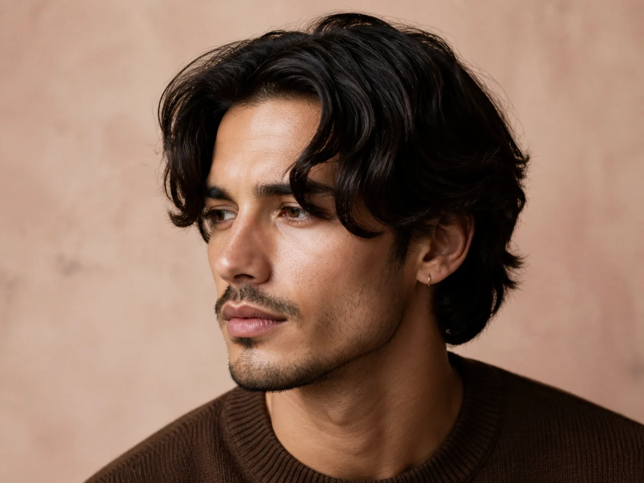 Medium comma hair on diamond face man with straight black hair