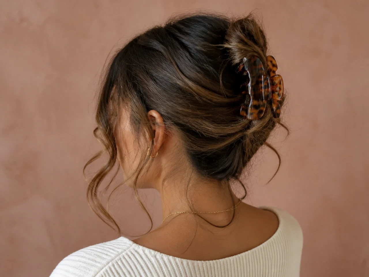 A messy twist with tendrils released