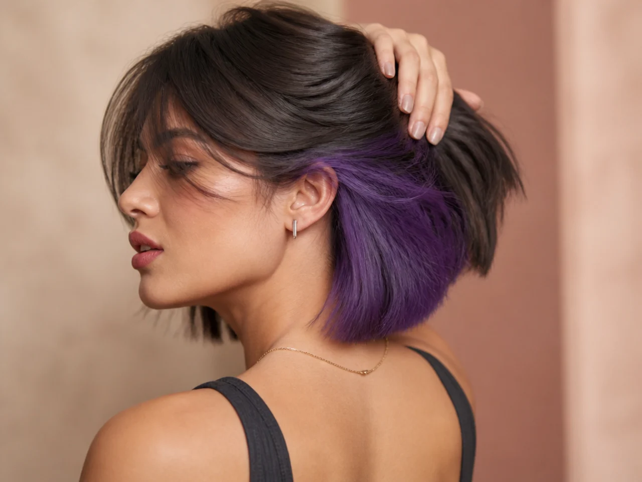 A purple panel under a bob