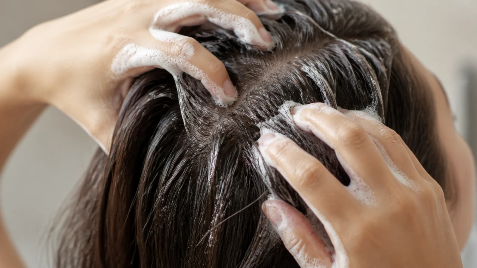 Lather concentrated at the roots with the lengths hanging clean