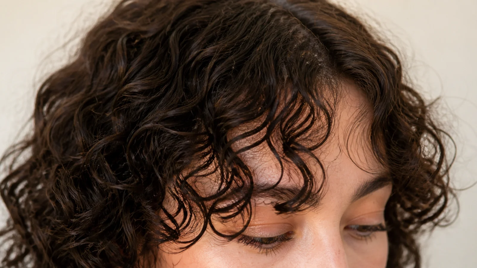 Fine wispy curls forming a light airy fringe