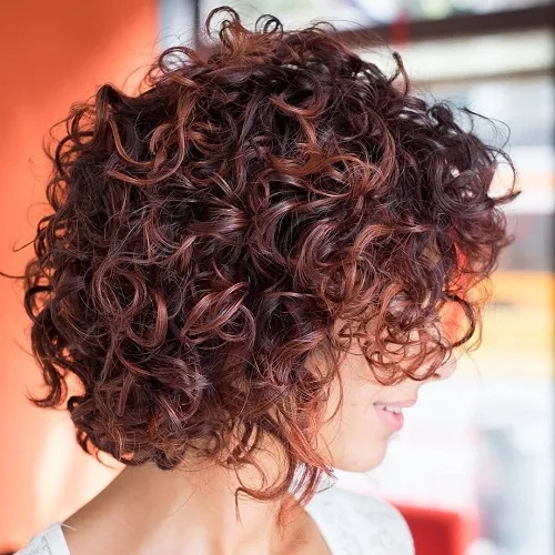 Cropped Bob with Big Curls