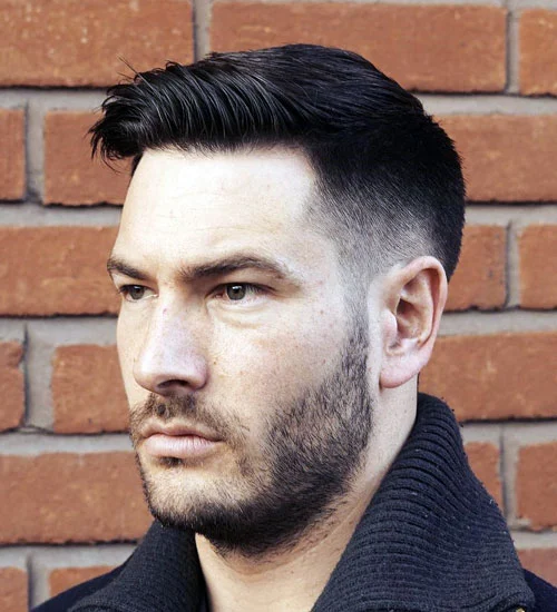 Side Swept Short Hair with A Low Taper
