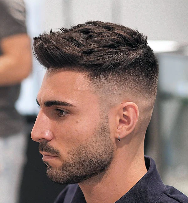 Short Textured Quiff with Mid Fade