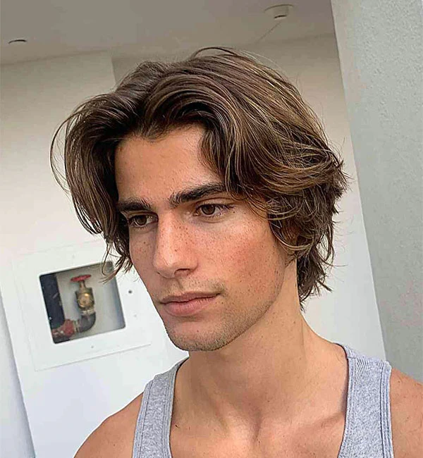 Middle Part Flow with Long Curtains