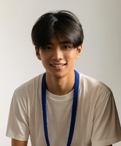 Comma Hair Middle Part