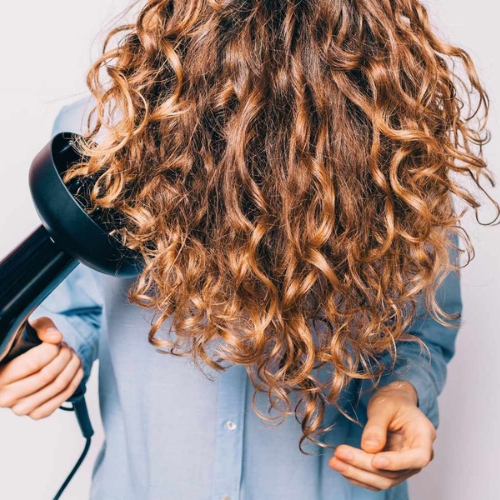 How to dry my curly hair without heat