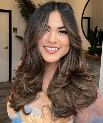 15. Chocolate Brown with Light Brown Highlights